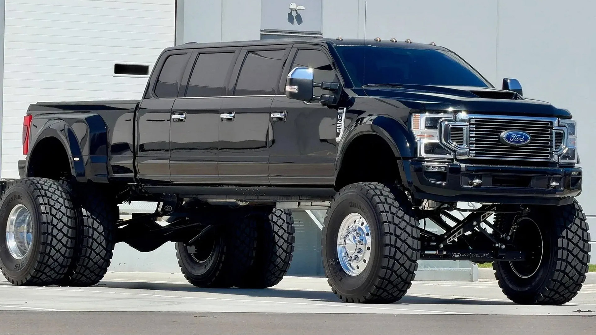 2020-Ford-F-450-Platinum-4WD-Crew-Cab-8-Box-eBay-20.jpg