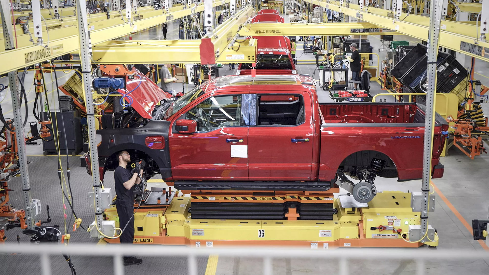 2023-Ford-F-150-Lightning-2.jpg