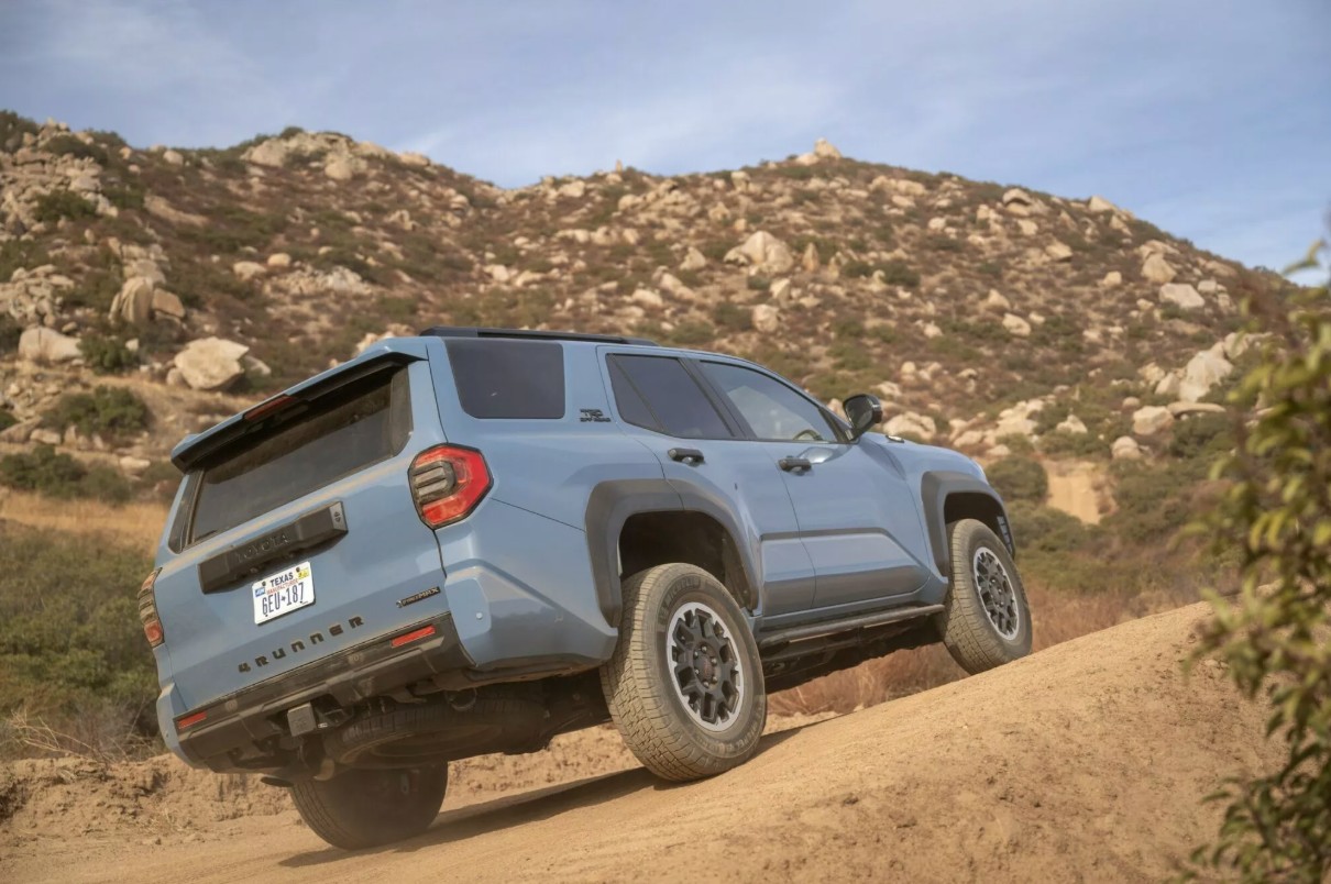 2026-Toyota-4Runner-5.jpg