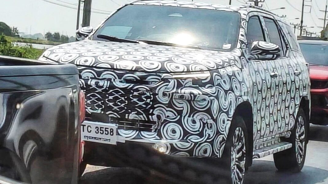 2026-toyota-fortuner-front-spied-1068x601 (1).jpeg