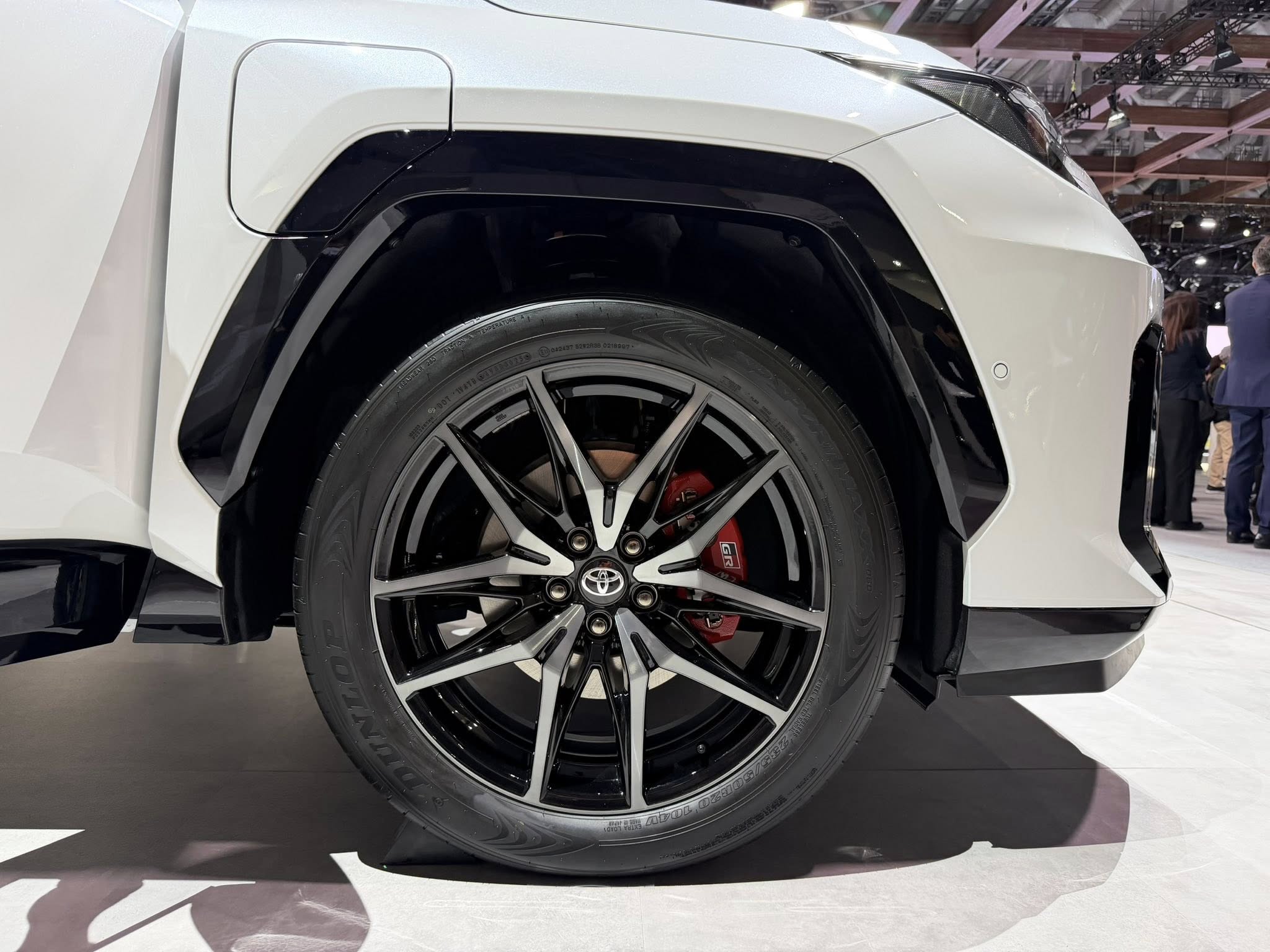 All NEW Toyota RAV4 PHEV GR SPORT 8.jpg