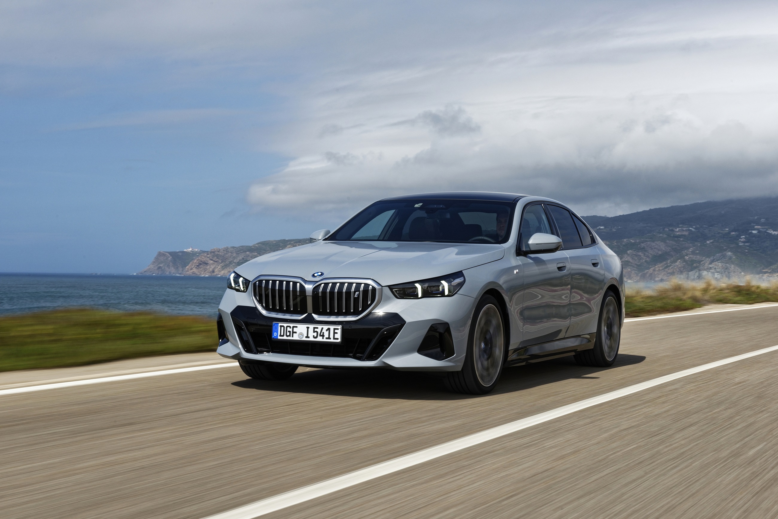 BMW 5 Series 2025  (1).jpg