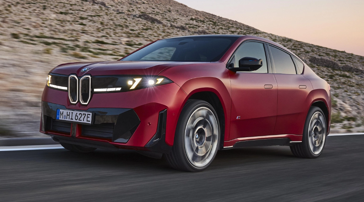 BMW iX4  (3).png