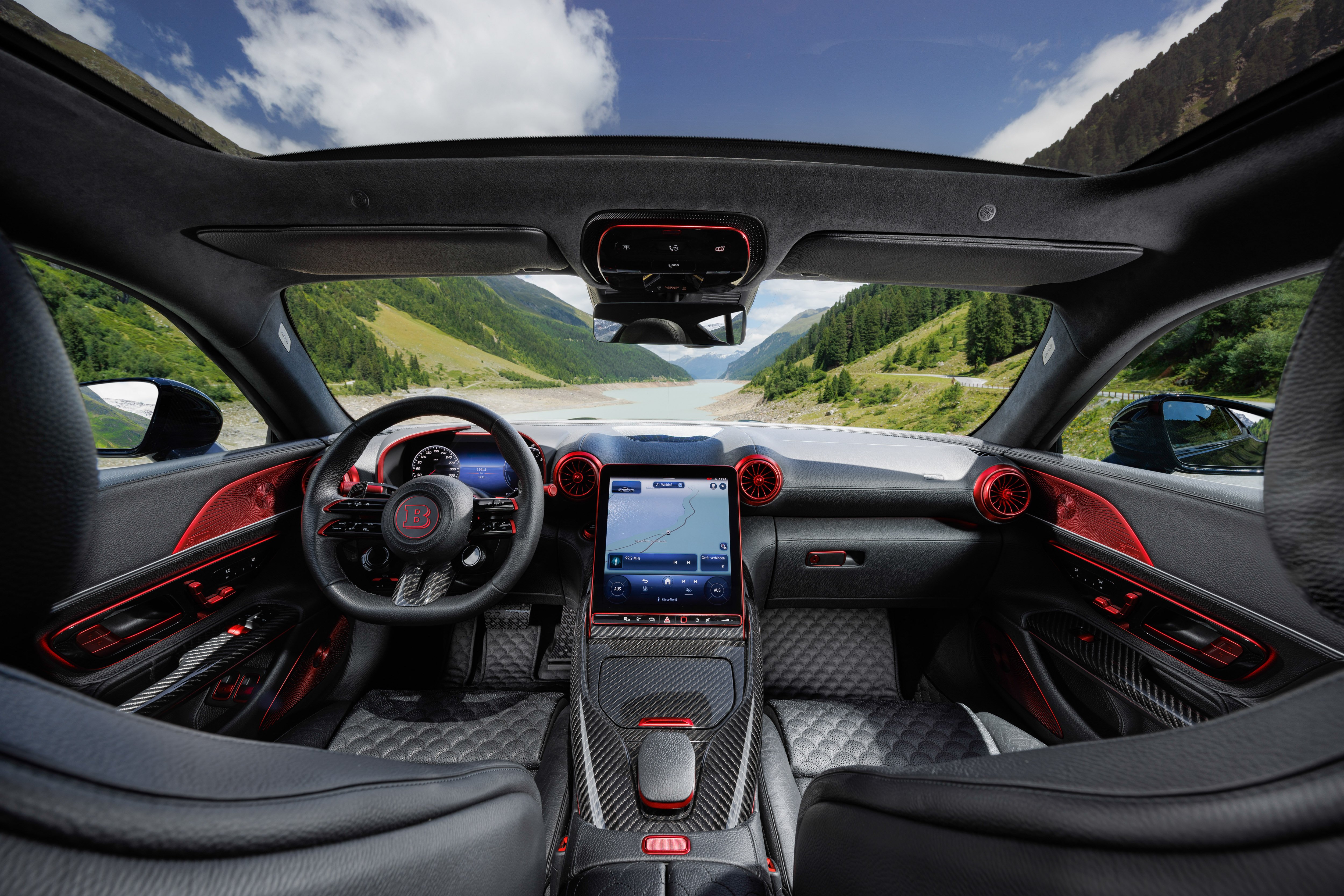 Brabus-1000-Mercedes-AMG-GT63S-E-Performance-14.jpg
