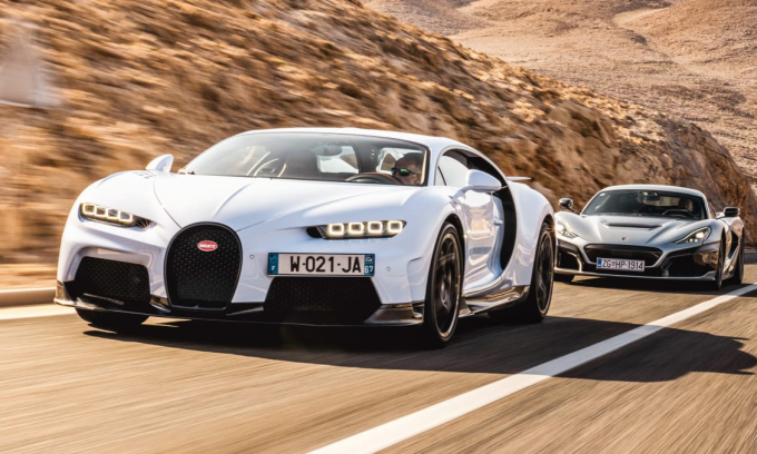 Bugatti-Chiron-8471-1716688802.jpg