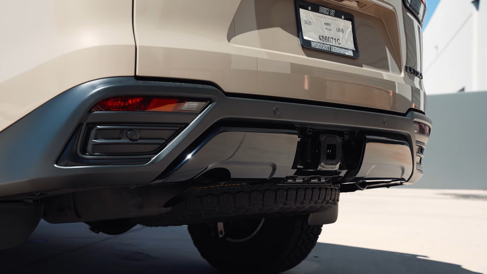 earthly-2025-lexus-lx-700h-overtrail-gets-the-aftermarket-treatment-looks-ready-to-rock_14.jpg earthly-2025-lexus-lx-700h-overtrail-gets-the-aftermarket-treatment-looks-ready-to-rock_14.jpg