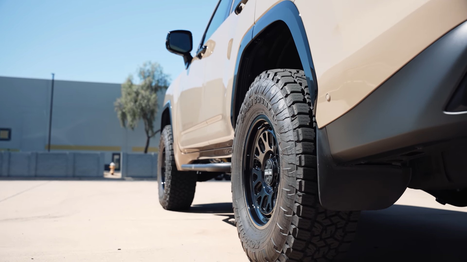 earthly-2025-lexus-lx-700h-overtrail-gets-the-aftermarket-treatment-looks-ready-to-rock_7.jpg earthly-2025-lexus-lx-700h-overtrail-gets-the-aftermarket-treatment-looks-ready-to-rock_7.jpg