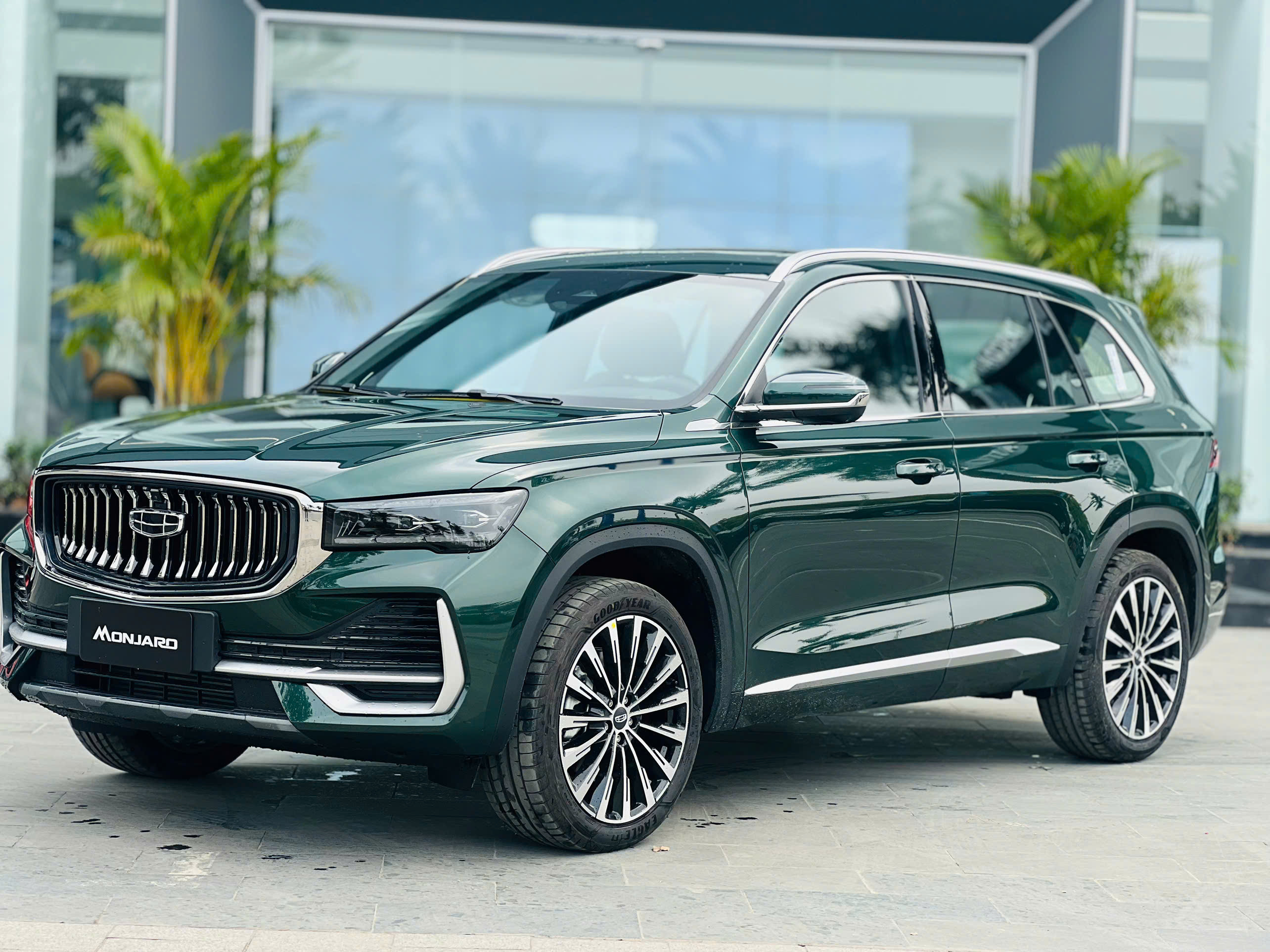 Geely Monjaro.jpg