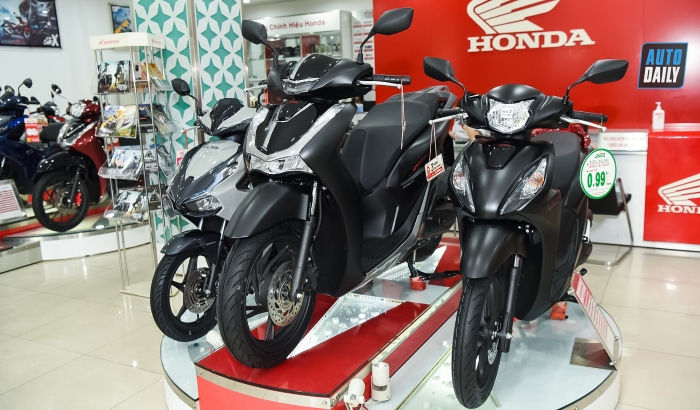 honda-sh-2021-ban-den-mo-11.jpg