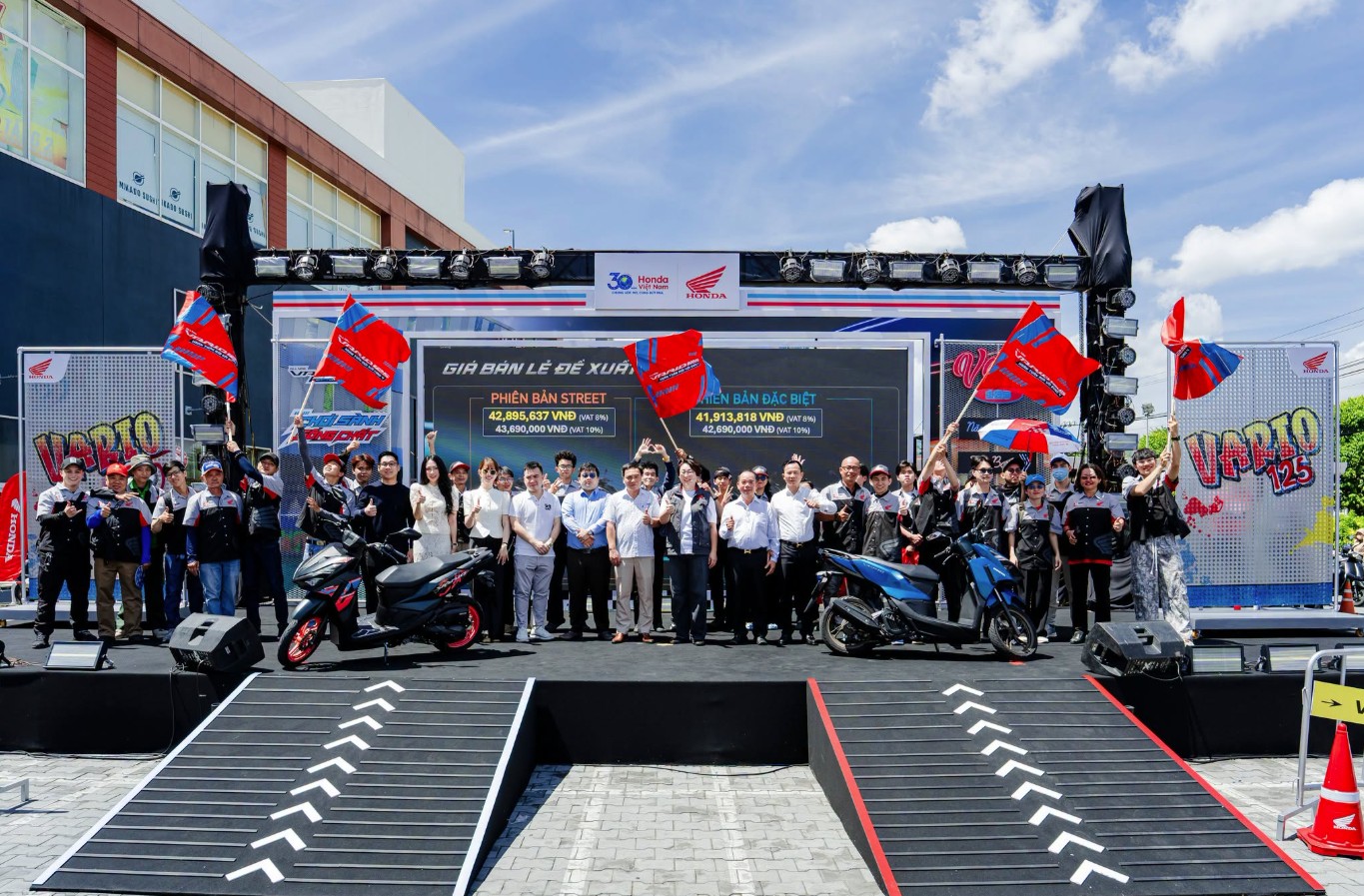 Honda Vario 125-1.jpg