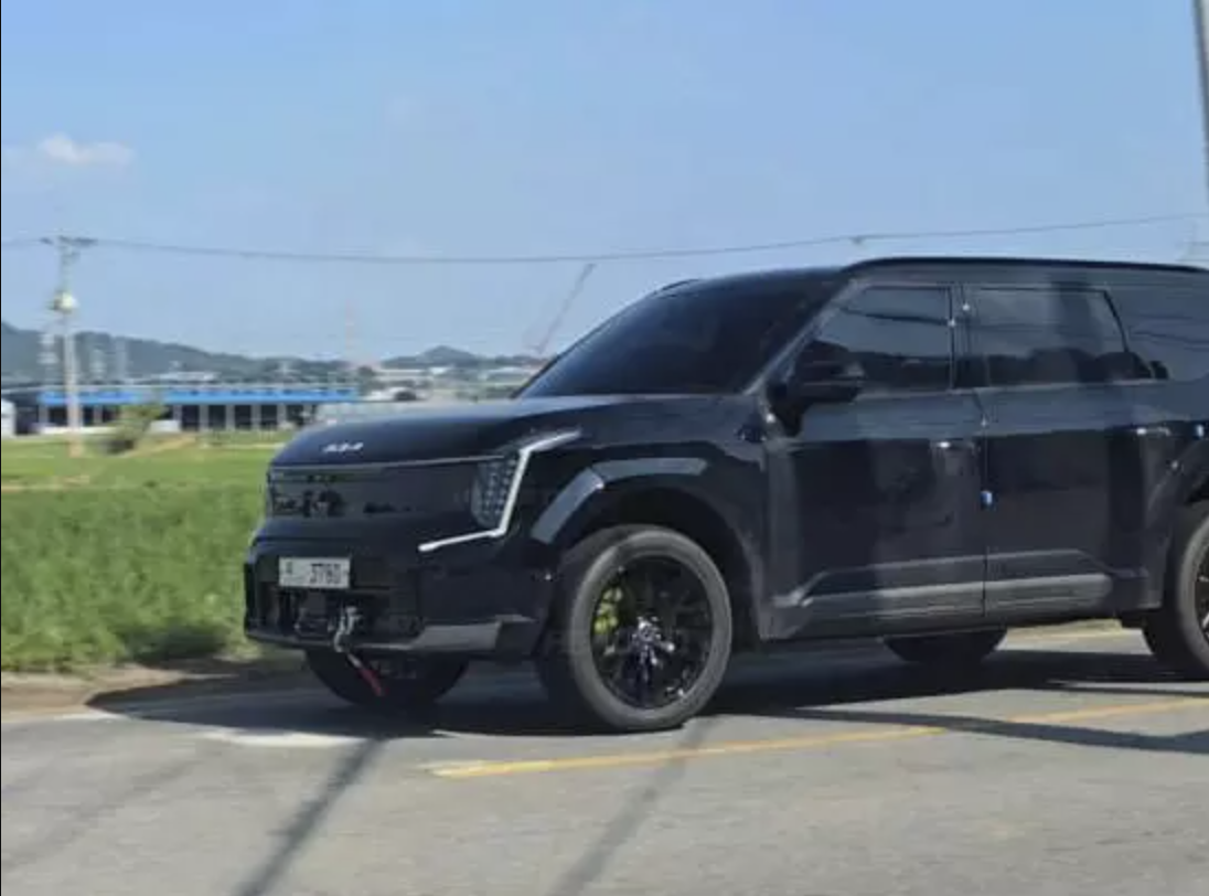 Kia EV9 .png