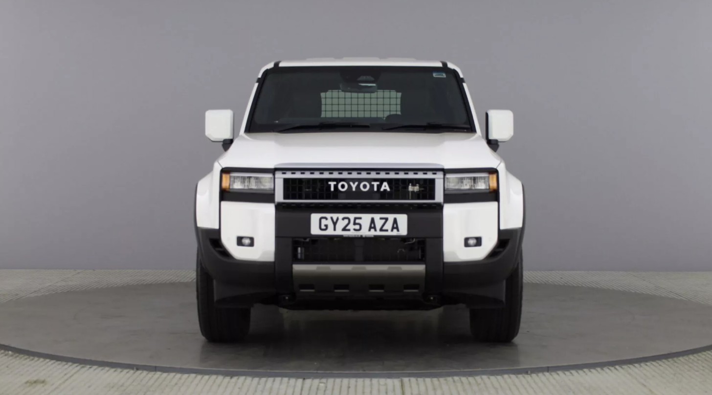 Land Cruiser 2.JPG