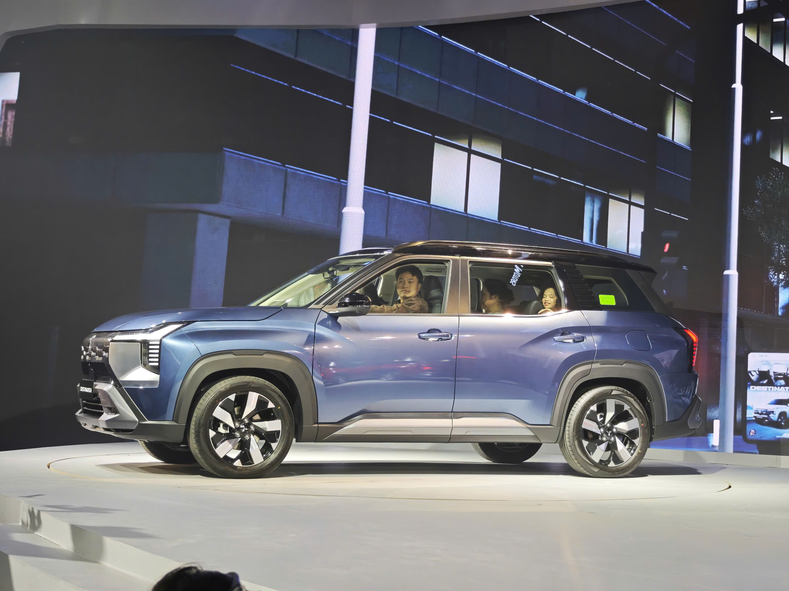 Mitsubishi Destinator  (14).jpg