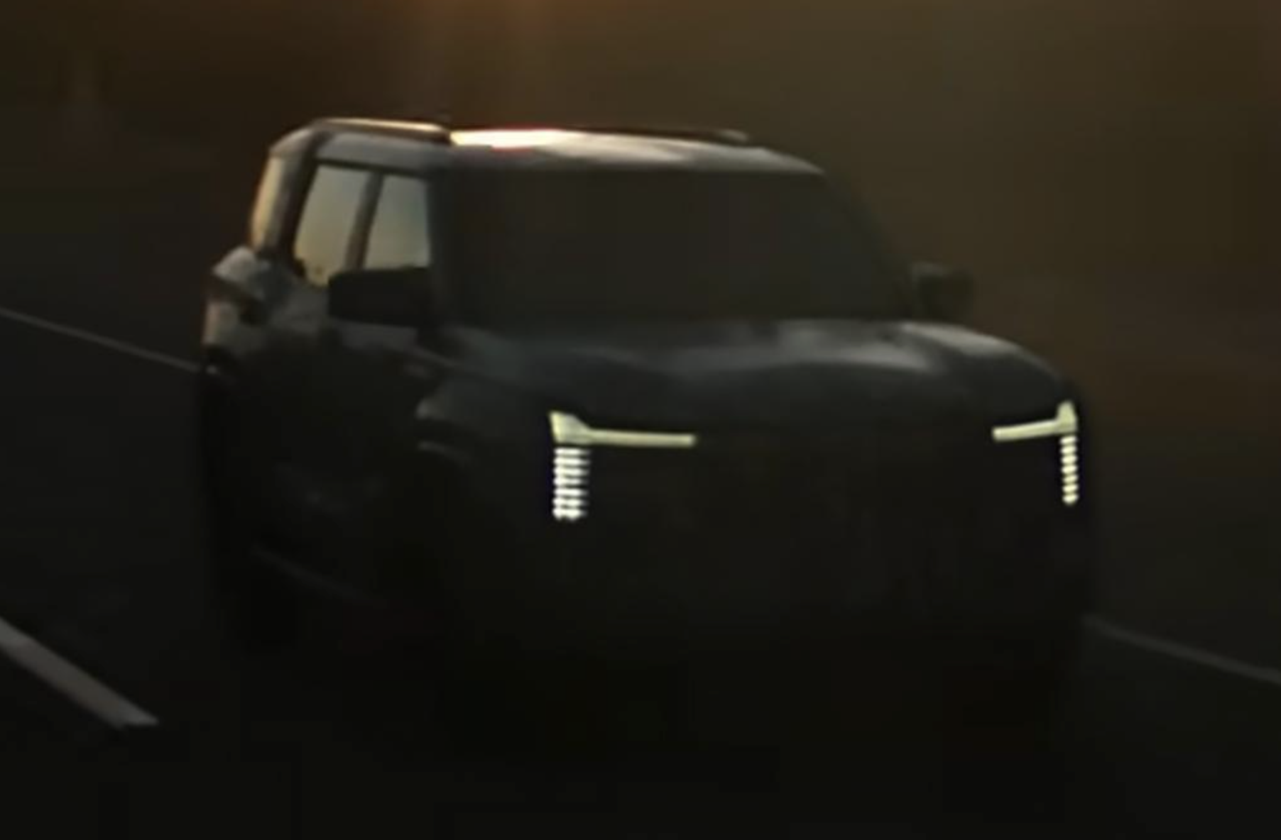 Mitsubishi Pajero  2026-08-15 lúc 12.07.59.png