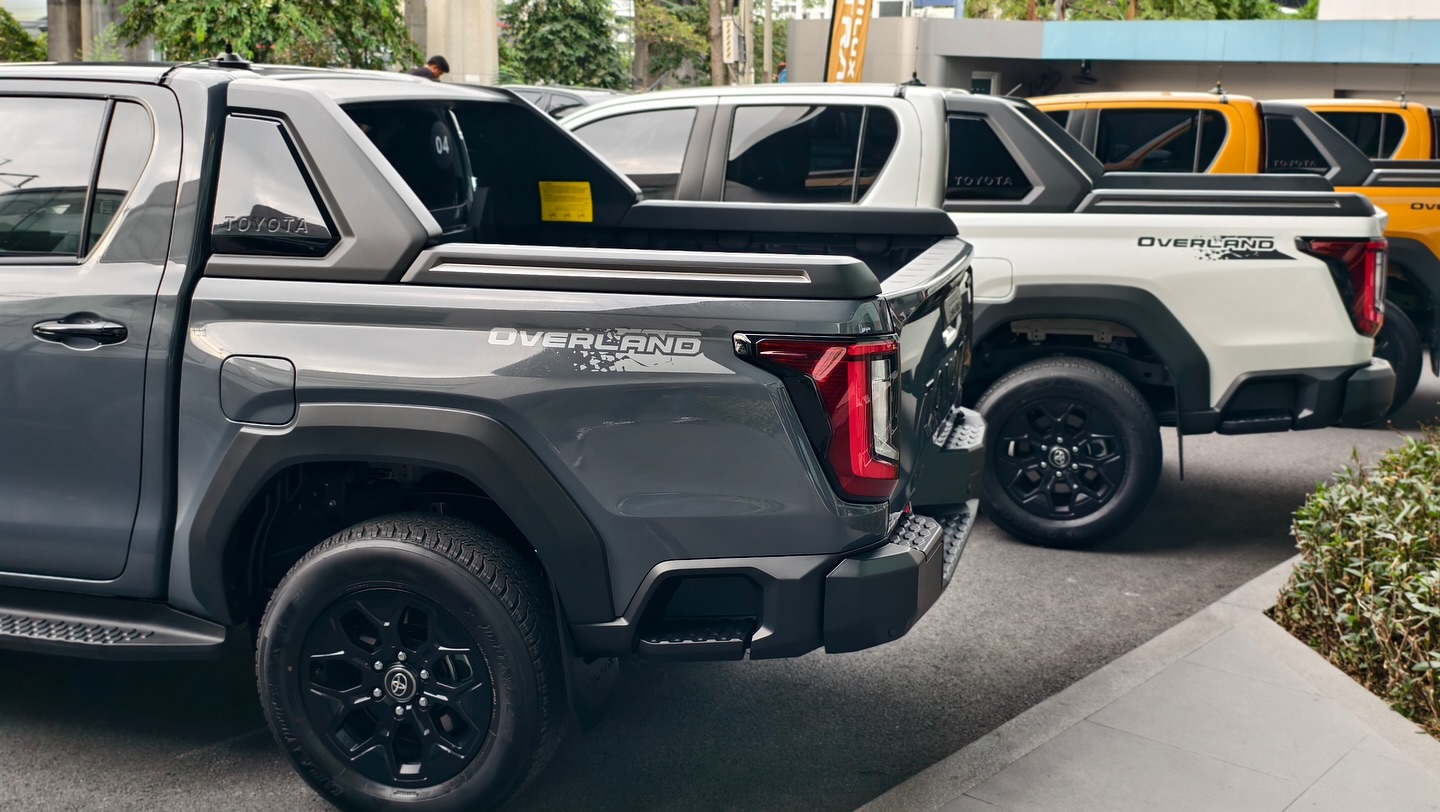 New Toyota Hilux 12.jpg