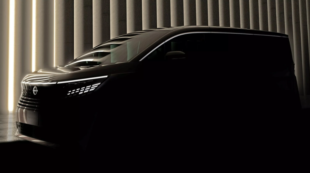 Nissan MPV.PNG