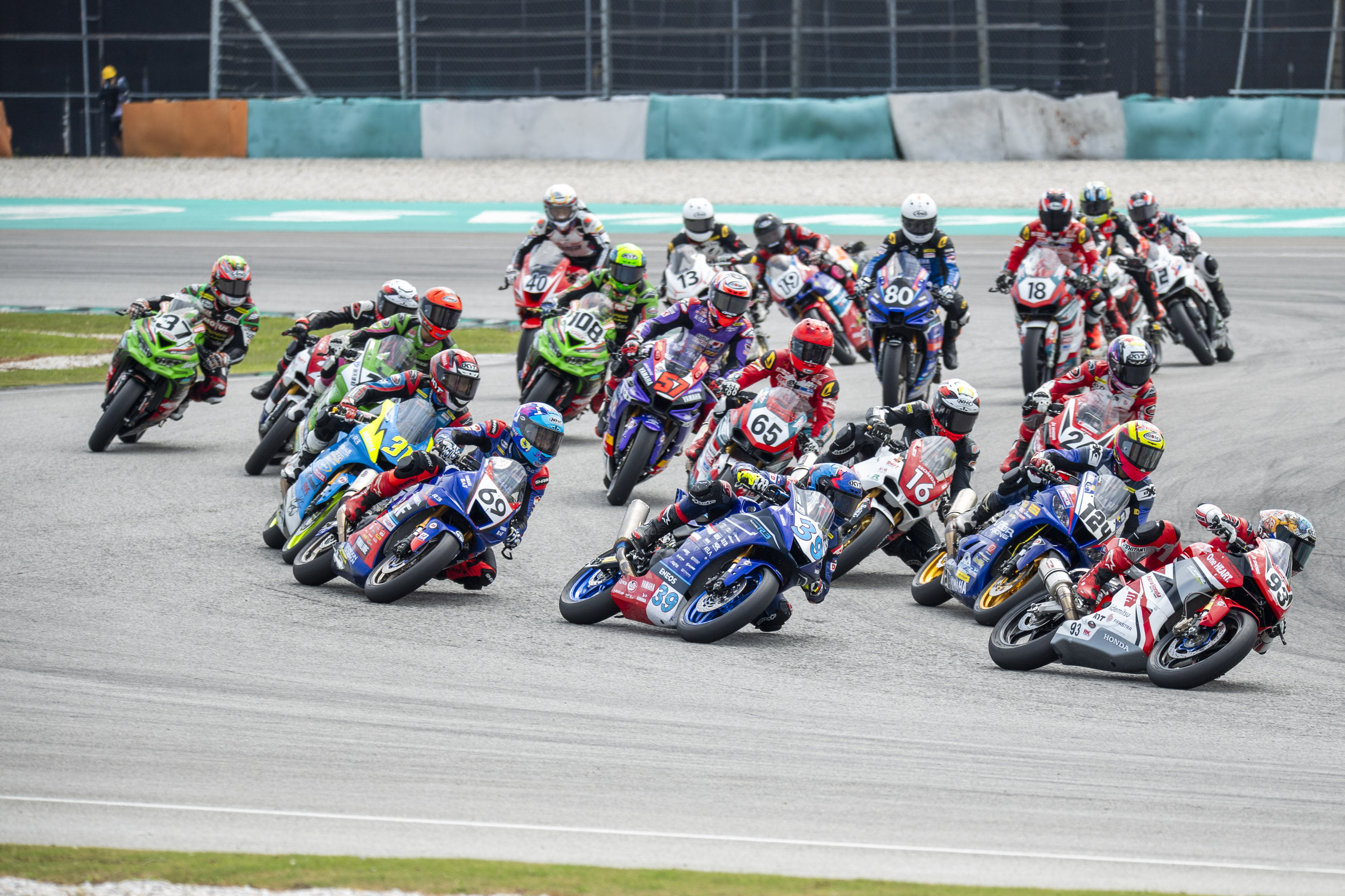 Race 1 R2 ARRC 2025 (6).JPG