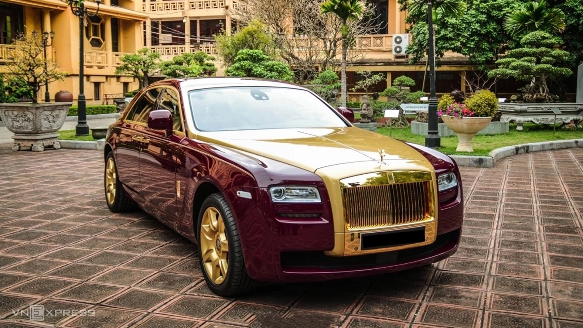 Rolls-Royce-Ghost-dat-vang-174-4515-6765-1747645892.jpg