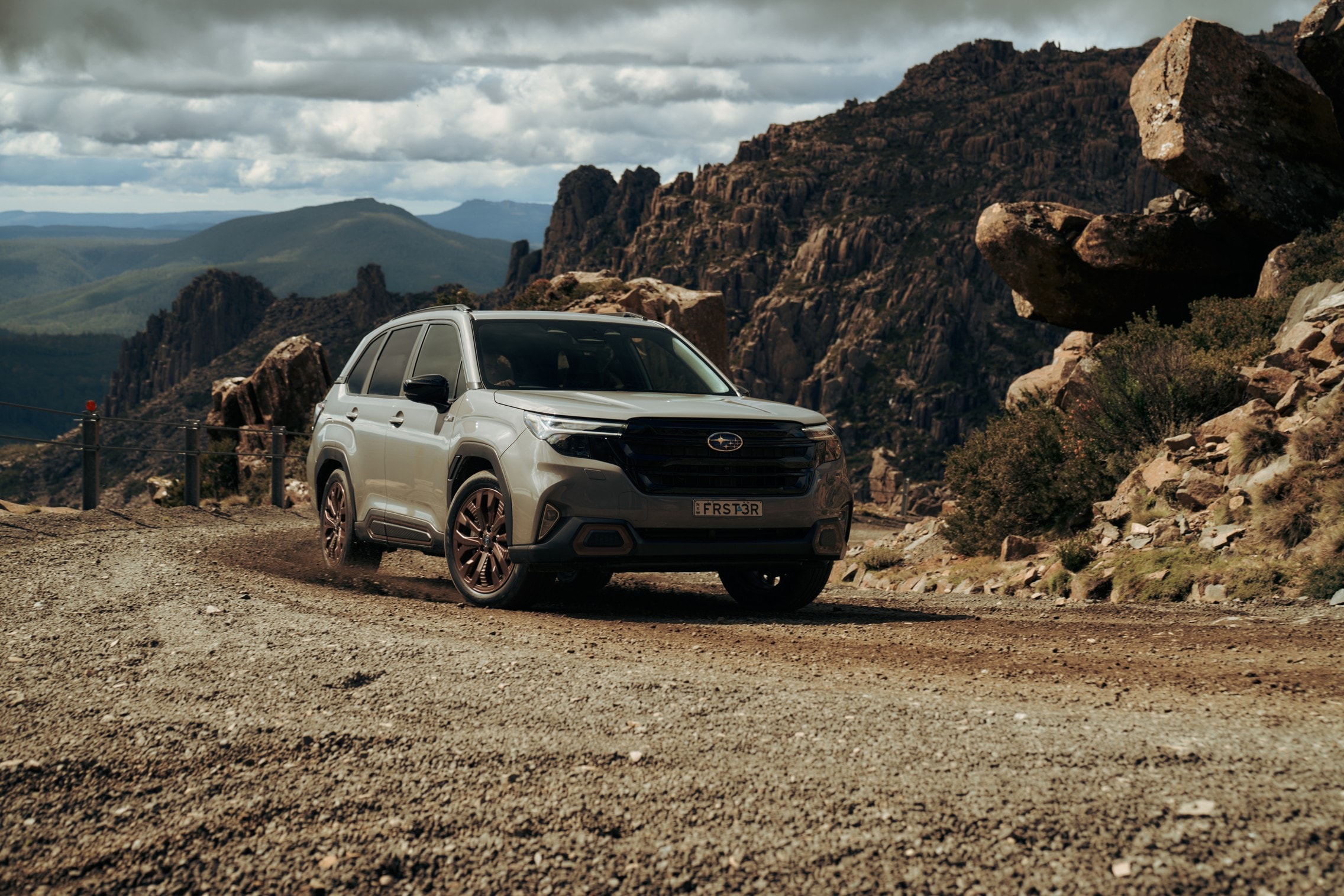 sixth-gen-2025-subaru-forester-finally-lands-in-the-land-down-under-with-hybrid-e-boxer-252053_1.jpg