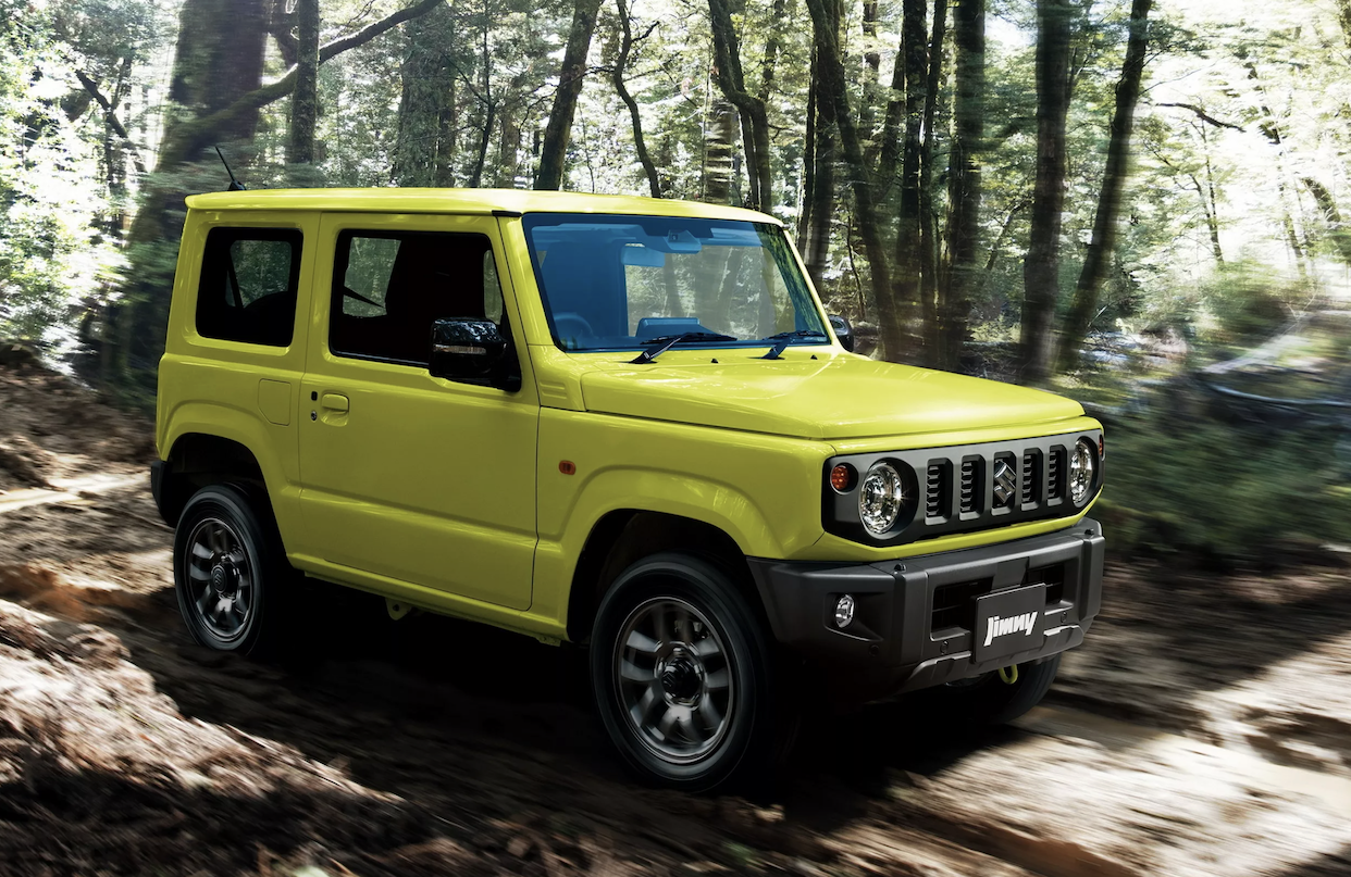 Suzuki Jimny 2026 2025-10-18 lúc 09.11.56.png Suzuki Jimny 2026 2025-10-18 lúc 09.11.56.png