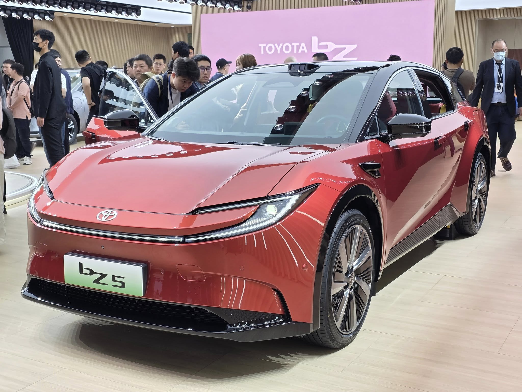 Toyota bZ5 5.jpg