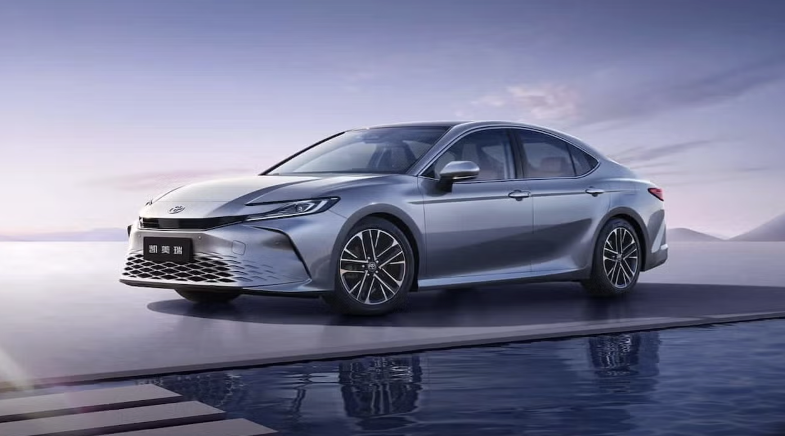 Toyota Camry 2027 2026-08-15 lúc 09.27.52.png