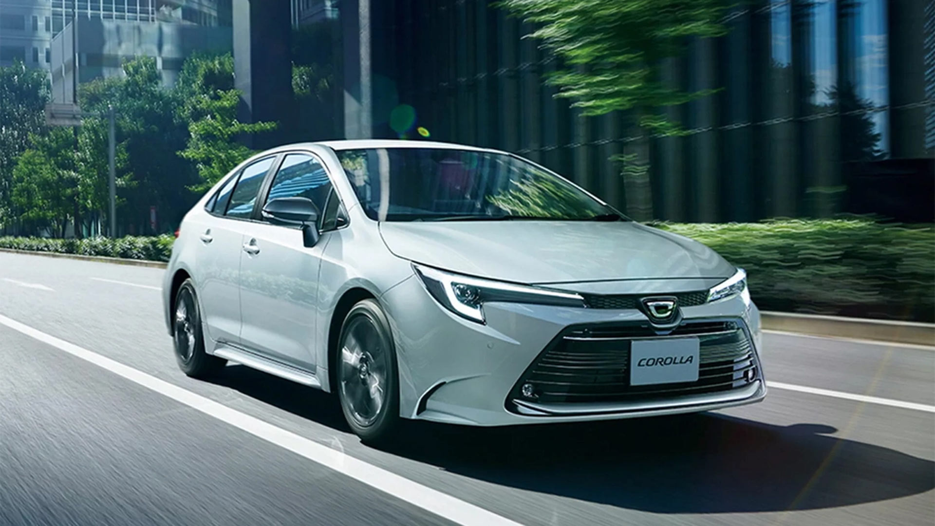 Toyota-Corolla-1-1746843236-1358-1746843533.jpg
