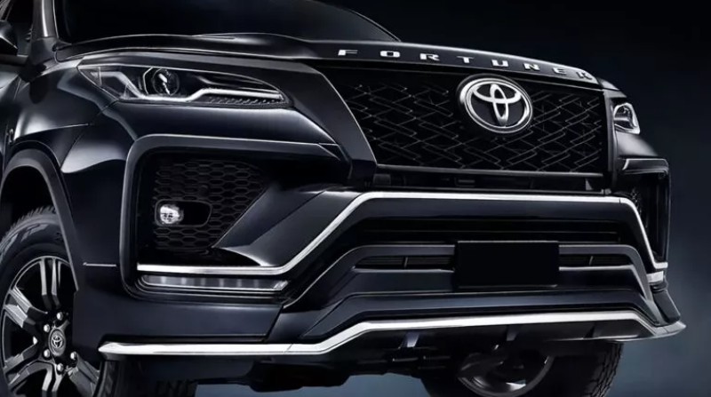 Toyota Fortuner  4.jpg Toyota Fortuner  4.jpg
