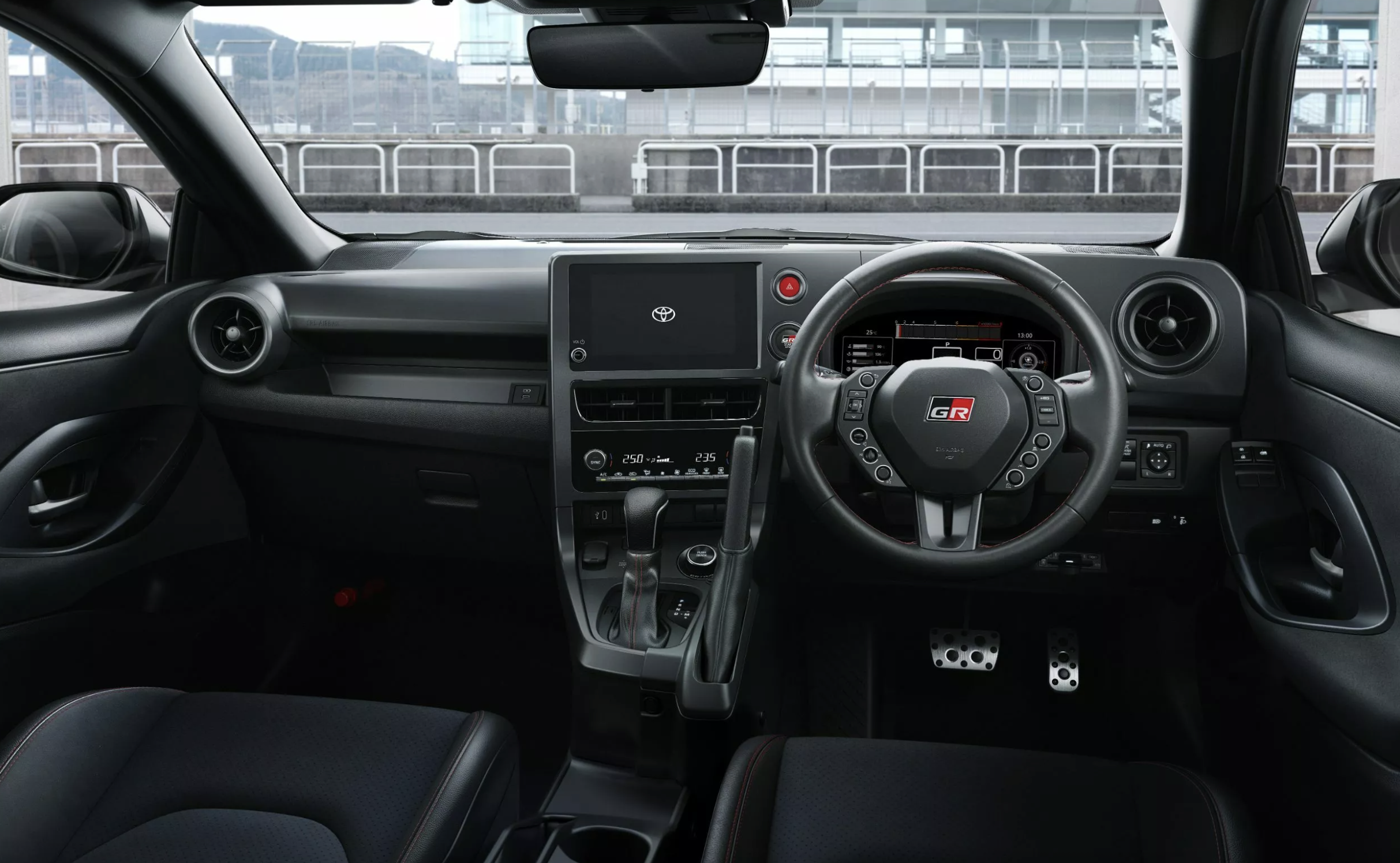 Toyota GR Yaris 2026-03-14 lúc 10.09.22.png