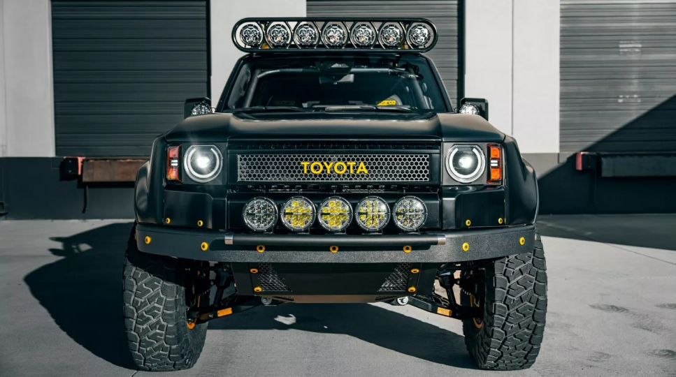 Toyota-Land-Cruiser-Baja-1-1536x864.PNG