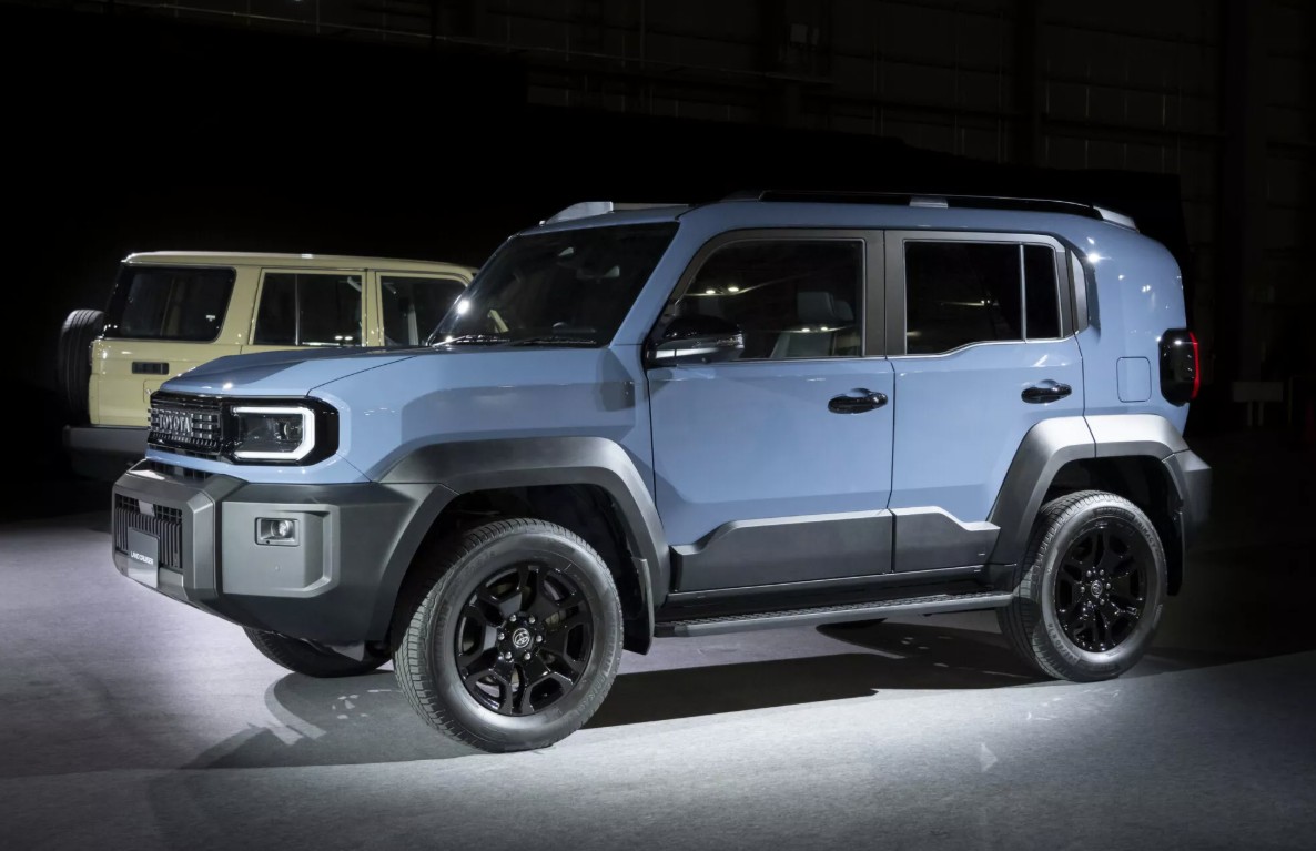 Toyota Land Cruiser FJ 2026.jpg Toyota Land Cruiser FJ 2026.jpg