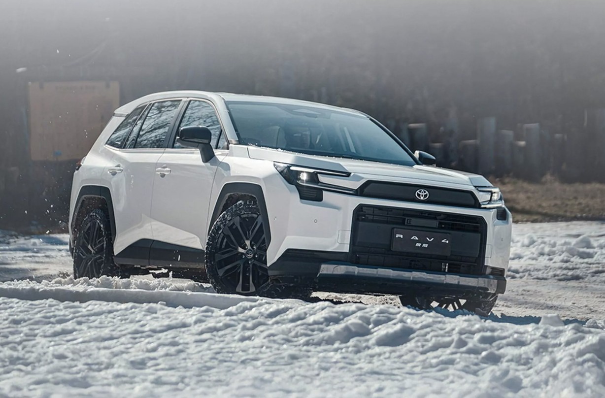 Toyota RAV4 2026-a2.jpg