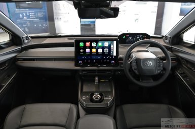 Toyota BZ4X 3.jpg
