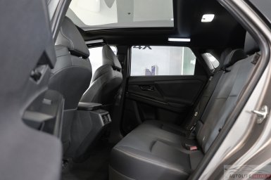 Toyota BZ4X 4.jpg