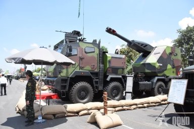 pháo tự hành.jpg