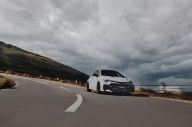 2026-Toyota-GR-Corolla-Japan 2.jpg