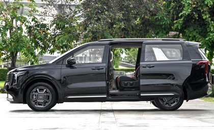 KIA Carnival Hybrid 2026 6.jpg