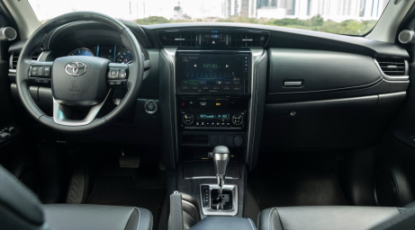 Toyota Fortuner  2025-10-07 lúc 14.56.14.png
