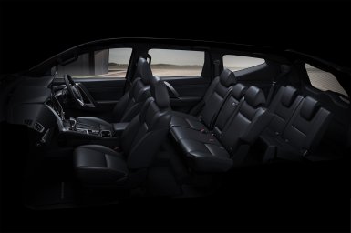 Mitsubishi Pajero Sport 2025 2.jpg