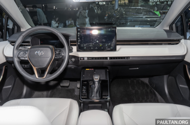 Toyota Corolla 2026  2025-11-22 lúc 10.45.18.png