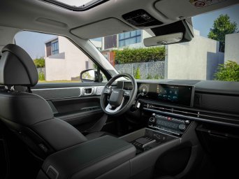 Hyundai Santa Fe Hybrid - 13.jpg