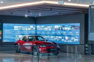 MAZDA_Showroom_08397.jpg