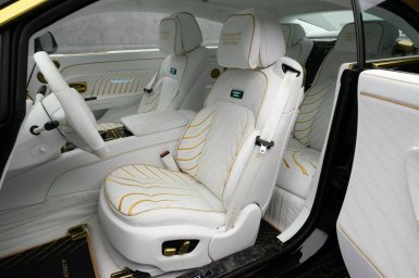 Rolls-Royce Spectre 6.jpg