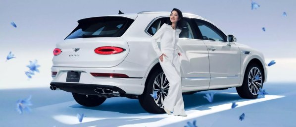 Bentley-Bentayga-Mulliner-Japan-Women-1.jpg