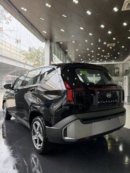 Hyundai Stargazer 2026_a3.jpg