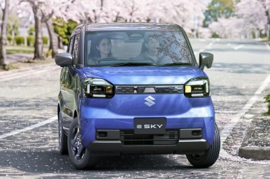 Suzuki e SKY EV.jpg