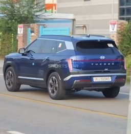 Hyundai Tucson 2027 xanh-3.jpg