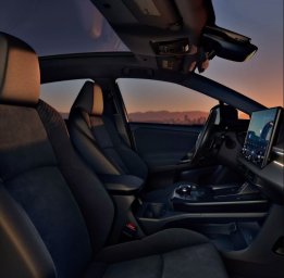 Toyota C-HR 7.JPG